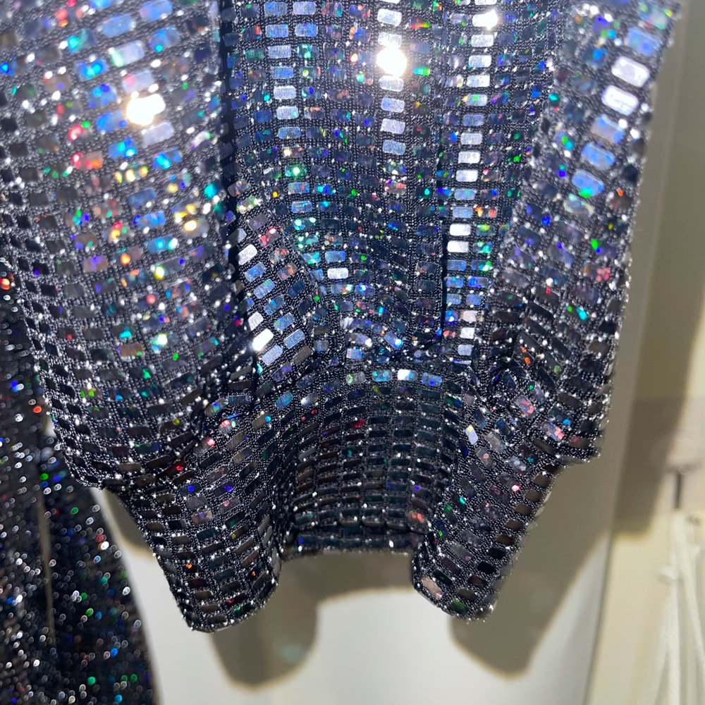 NWOT METALLIC DRESS - Picture 5 of 6